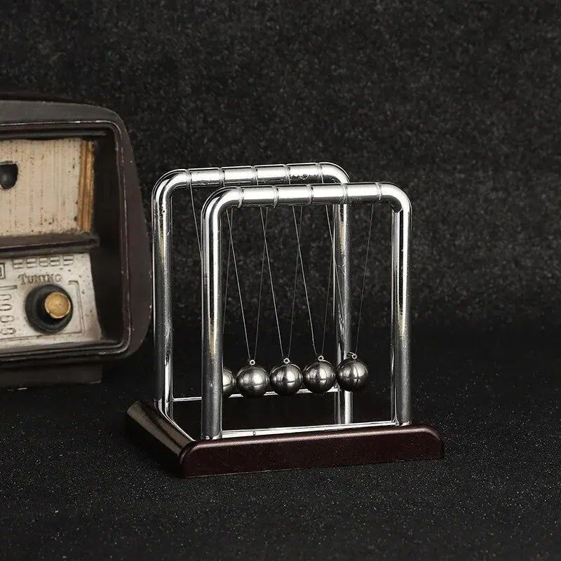 MotionSphere™ Newton’s Cradle